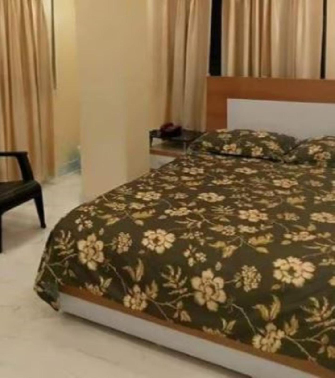 Anurag Palace Best Hotel In 아가르탈라 외부 사진